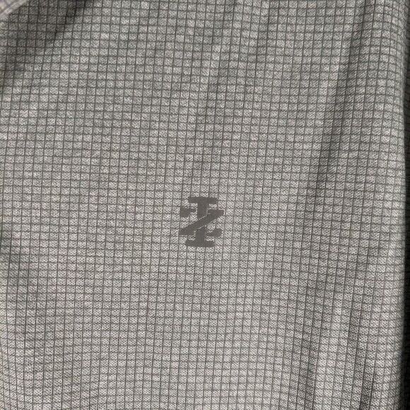 IZOD Golf Polo Shirt Men's Medium Solid Grey Short Sleeve Collared - Picture 4 of 9